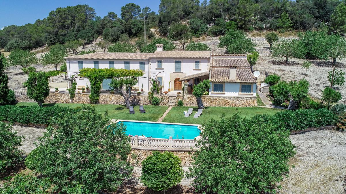 Rural house -
                        Sineu -
                        2 bedrooms -
                        4 persons