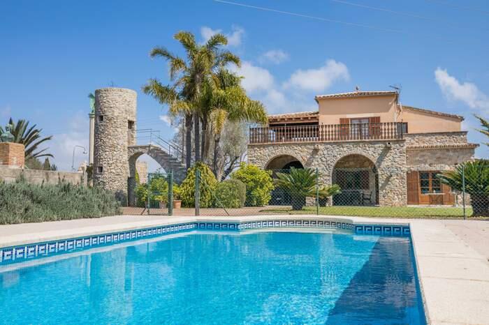 Rural house -
                        Artá -
                        3 bedrooms -
                        6 persons